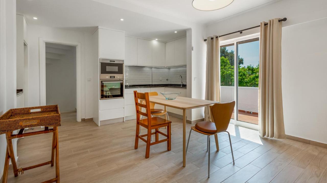 2 Bdr Vilamoura Escape W Balcony By Lovelystay Quarteira Exterior photo